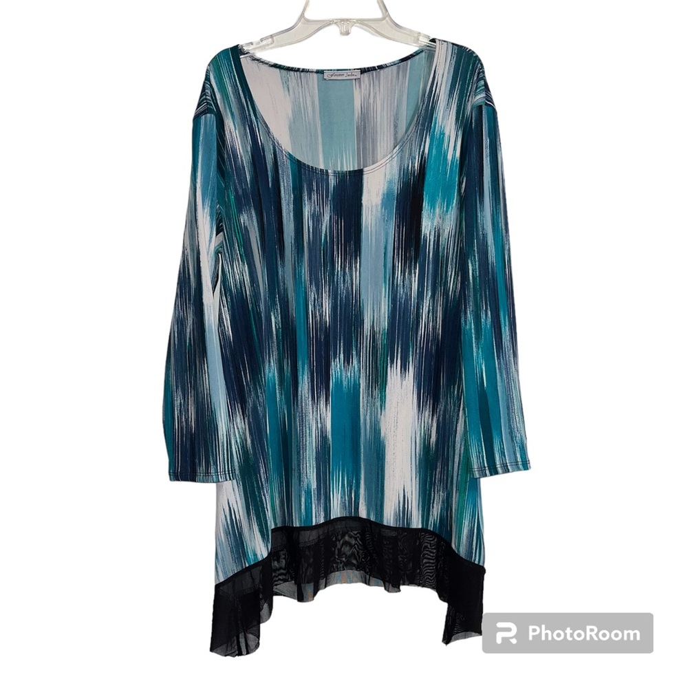 Forever Jade women’s top blue and black